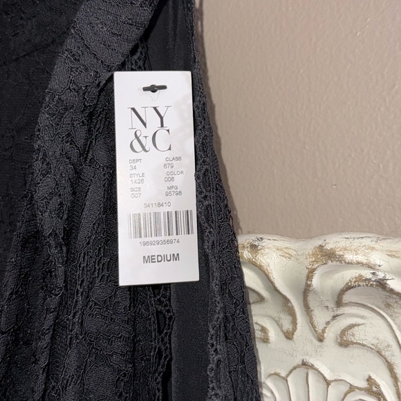 NY&CO - Just Me • Lace Halter Neck Wide Leg Jumpsuit - Picture 9 of 16